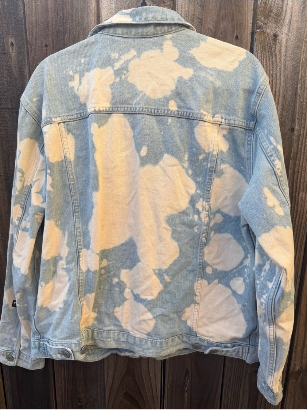 NWT PacSun Bleach Effect Denim Jacket in Light Blue and Cream large - Picture 6 of 7